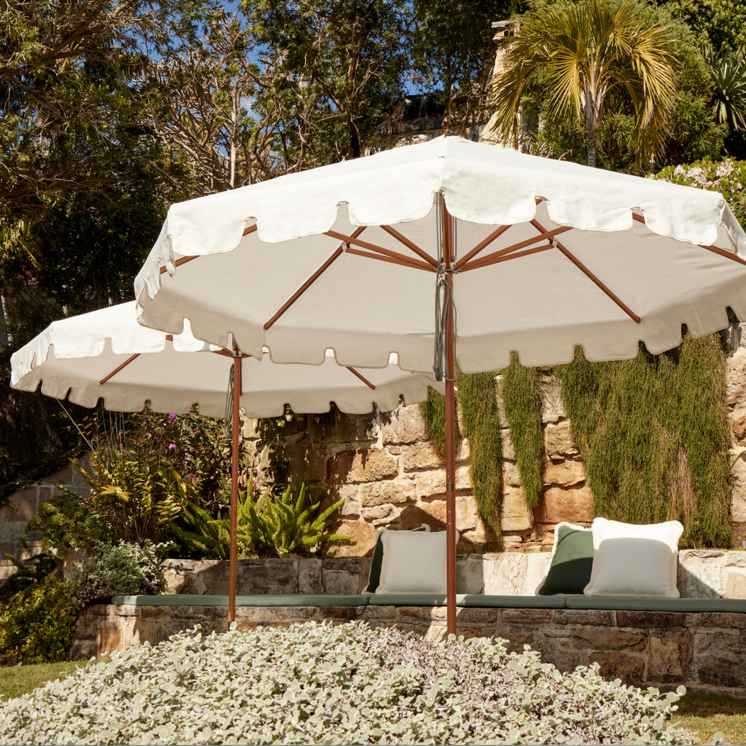 hangover patio umbrella 2.8m Sundial Umbrella - White - Keyhole Valance