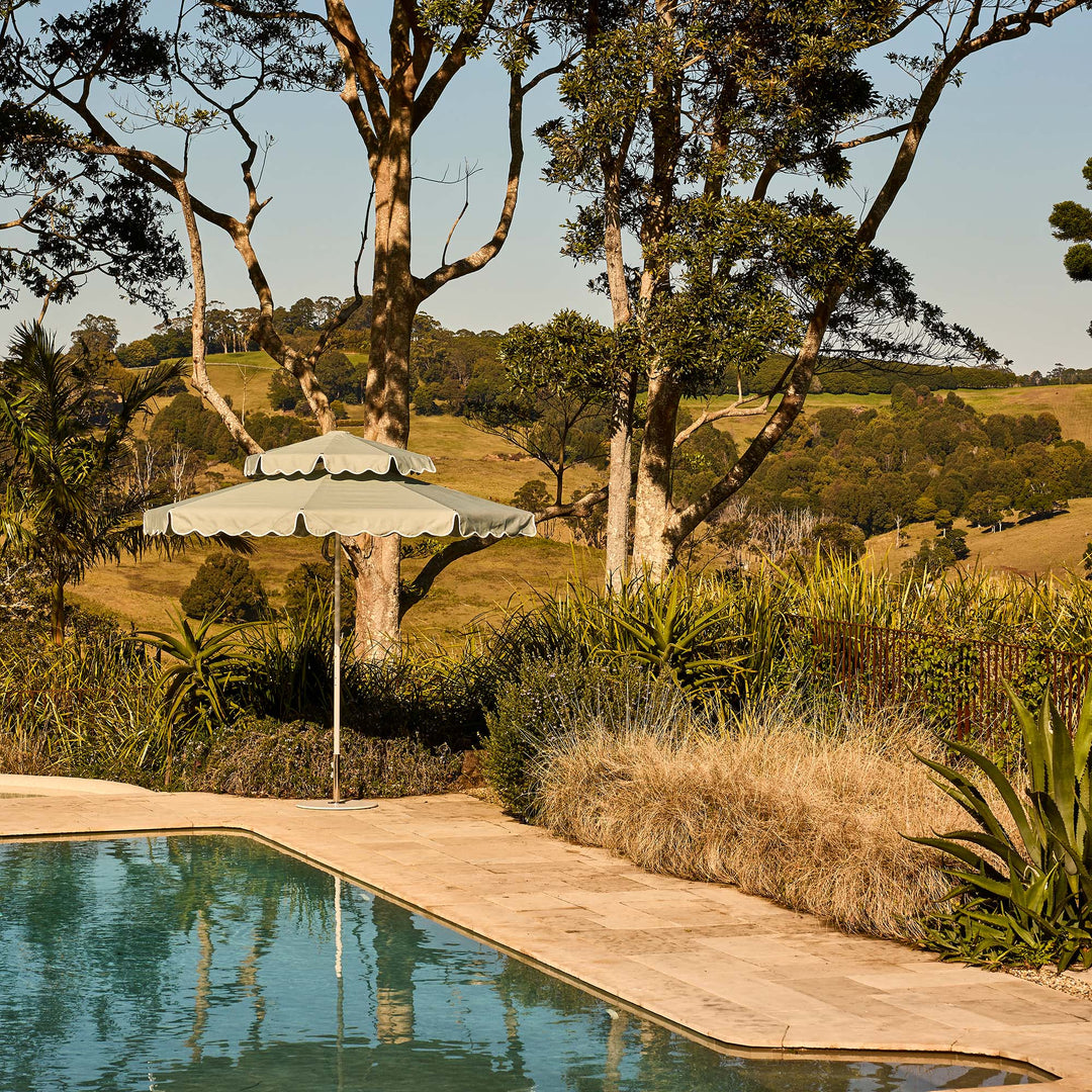 2.8m Double Caspar Umbrella - Scallop Val - Alpine Green