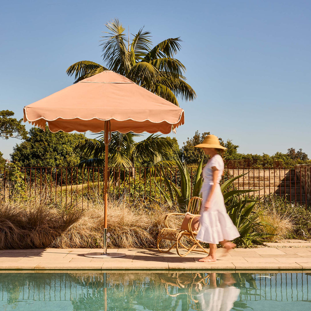 2m Sundial Umbrella - Woodgrain - Scallop Valance - Clay