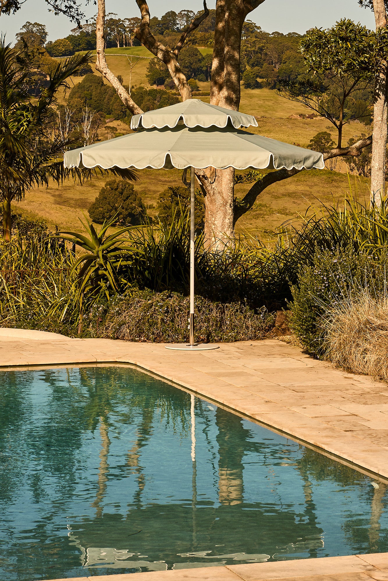 green patio deck umbrellas with valance MASTERCANOPY 9ft Umbrella Valance, Crank and Tilt 8 Ribs Outdoor Market Umbrella, UV/Fade Resistant, Waterproof Canopy with Wind Vent for Garden, Deck, Backyard, Pool (Forest Green) coated aluminum pole is rust JJ Home 10FT Garden Parasol,