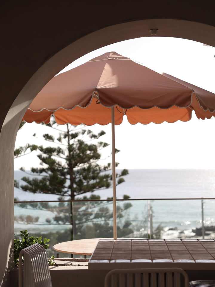 2.8m Sundial Umbrella - White - Scallop Valance - Clay