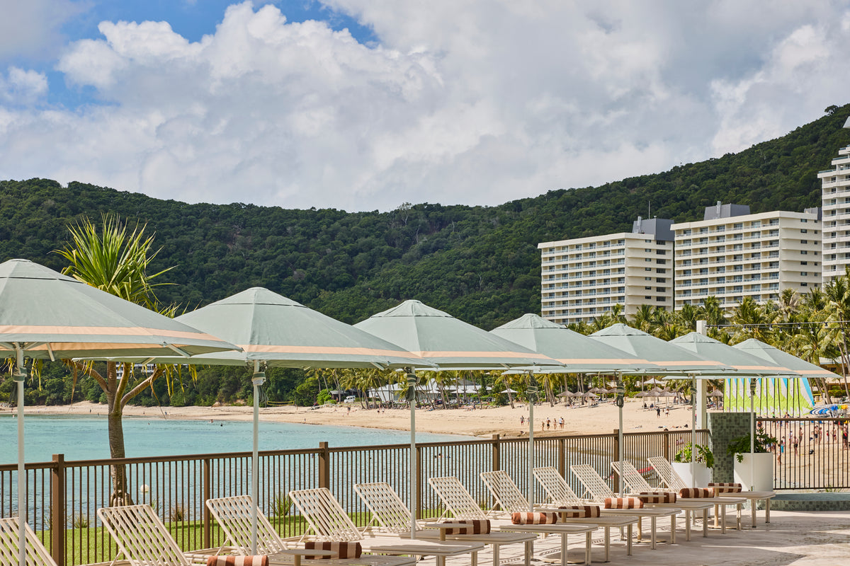 Basil Bangs commercial umbrella 2.8 sundial umbrella the sundays hamilton island