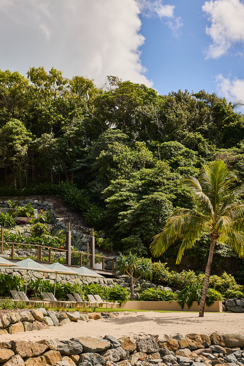 Basil Bangs commercial umbrella 2.8 sundial umbrella the sundays hamilton island